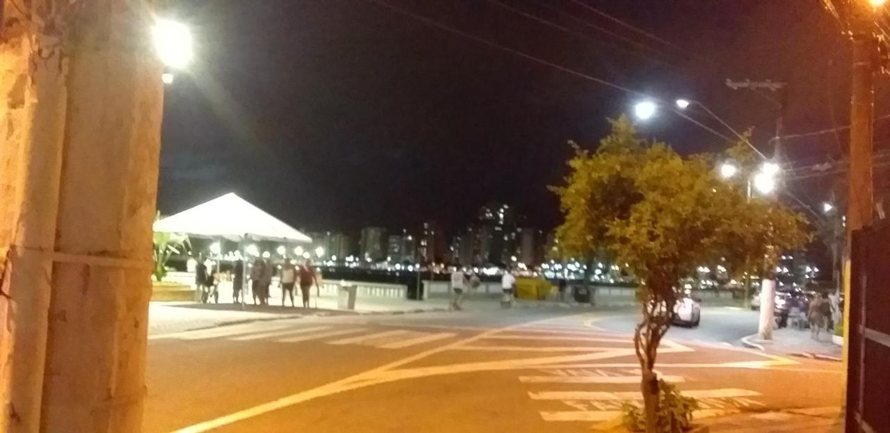 Frente Ao Mar *